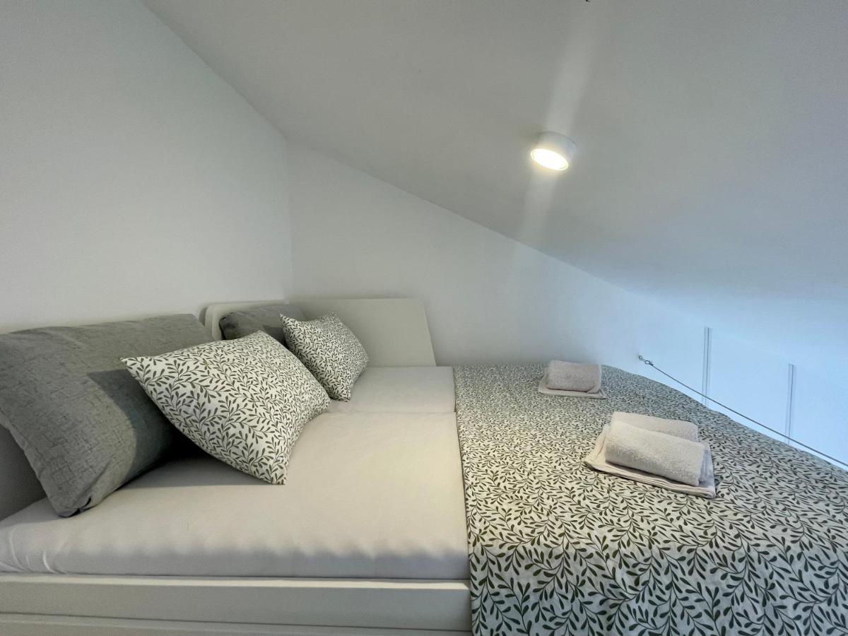דירה Lovely Near Porto Novi Marina הרצג-נובי